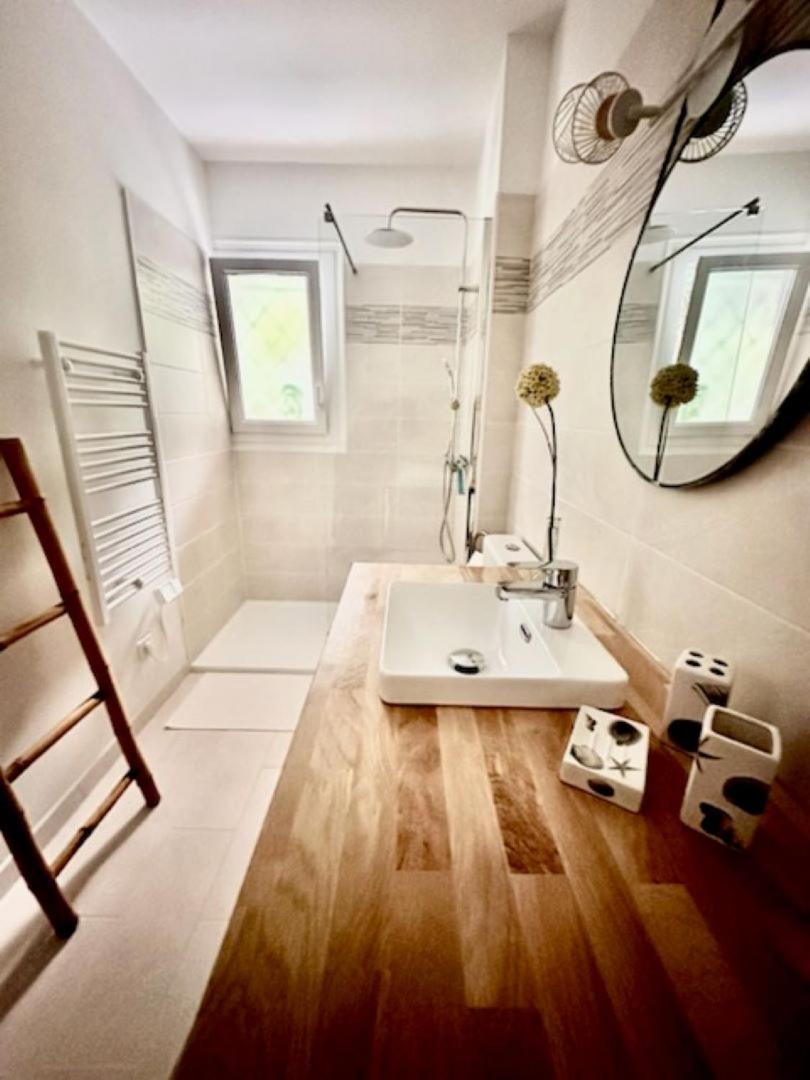 Appartement Avec Jardin カシ エクステリア 写真